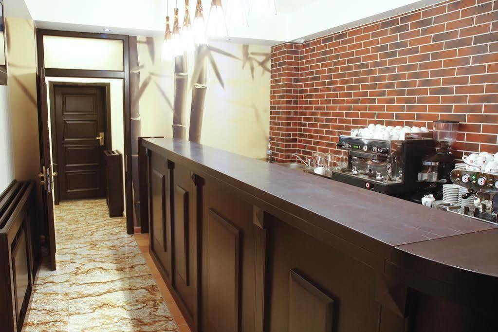 Târgu Jiu Hotel Anna Junior מסעדה תמונה